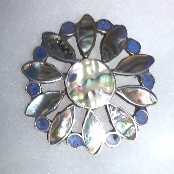 Vintage “Mother of Pearl” and lapis lazuli  brooch. Sterling silver. - Picture 3 of 4